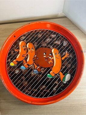 Cheinco Housewares Novelty Tray with Dancing Hotdogs and Hamburger